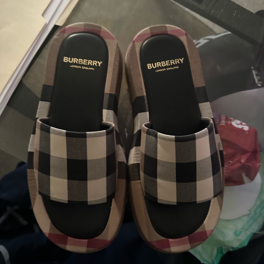 Burberry sandals